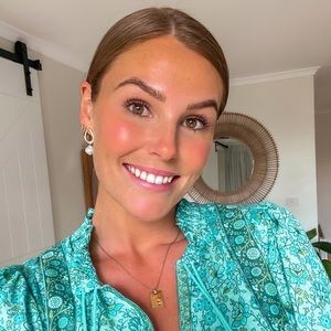 Meet your Posher, Georgia